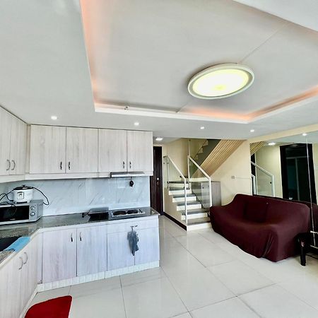 2 Bedroom Condo Unit With City And Mountain View Cebu Exteriör bild