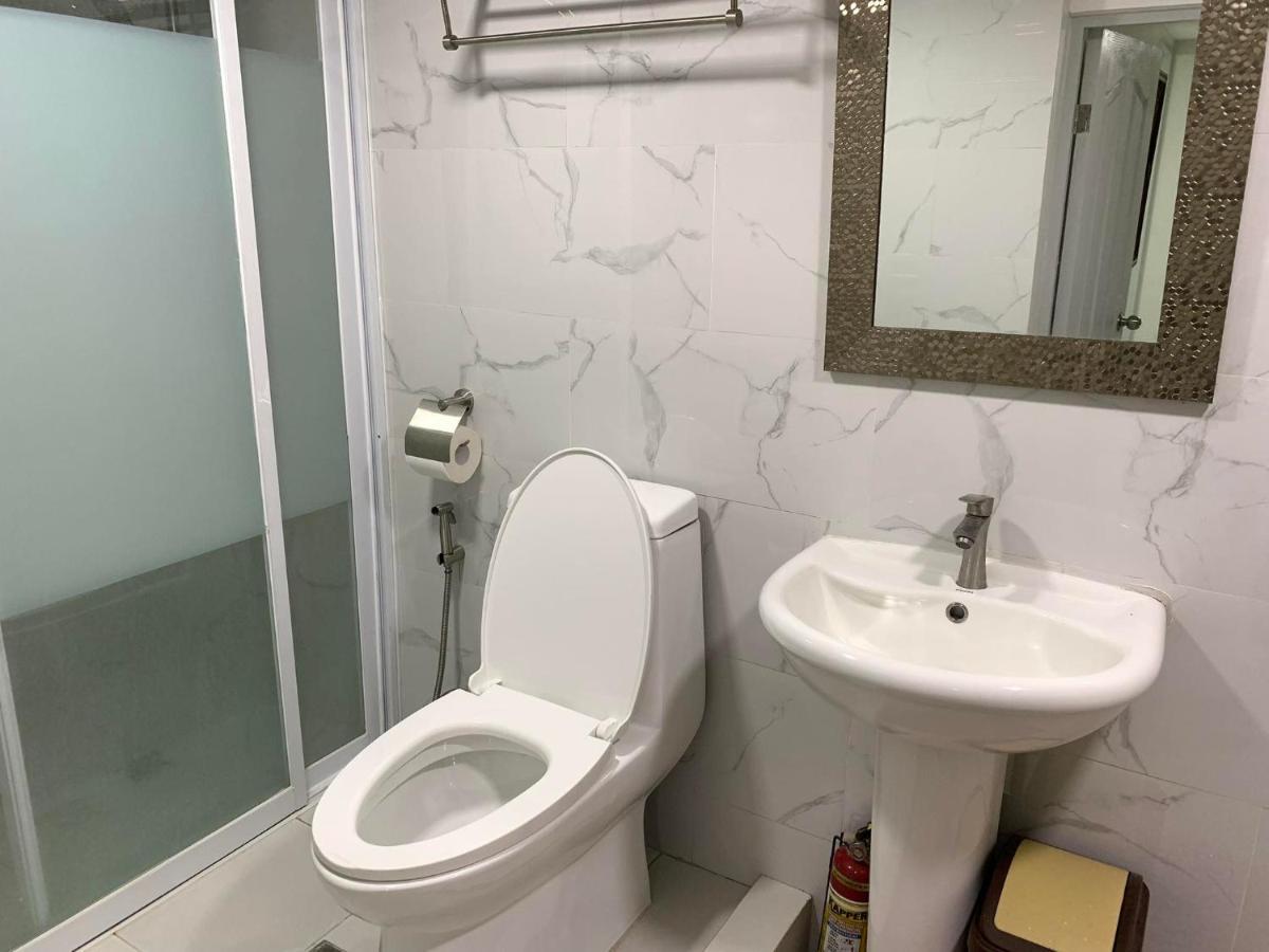 2 Bedroom Condo Unit With City And Mountain View Cebu Exteriör bild